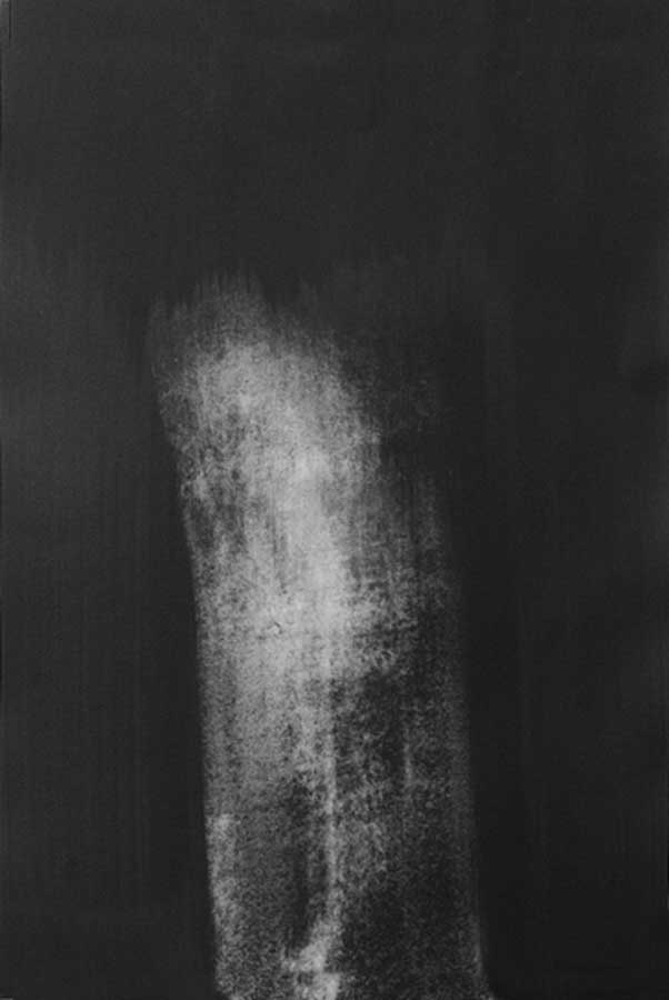 Apparition, graphite sur papier, ht 77 x 56 cm